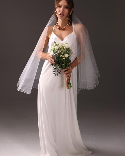 Two Tier Fingertip Bridal Veil with Pencil Edge, Short Wedding Veil, Blusher Veil, Minimalist Tulle Veil, Modern Bride Veil