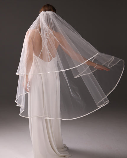 Ivory Satin Trim Veil – Double Layer Bridal Veil for Elegant Brides
