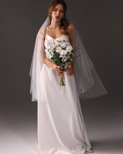 Two Tier Fingertip Bridal Veil with Pencil Edge, Short Wedding Veil, Blusher Veil, Minimalist Tulle Veil, Modern Bride Veil