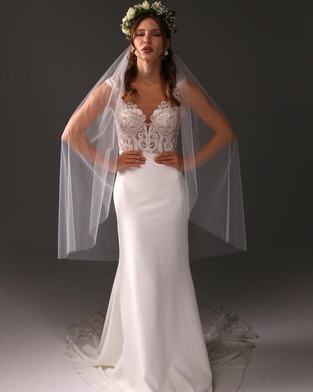 Single Tier Cathedral Bridal Veil, Cut Edge Tulle Veil, Minimalist Wedding Veil, Simple Long Veil, Modern Bride Veil