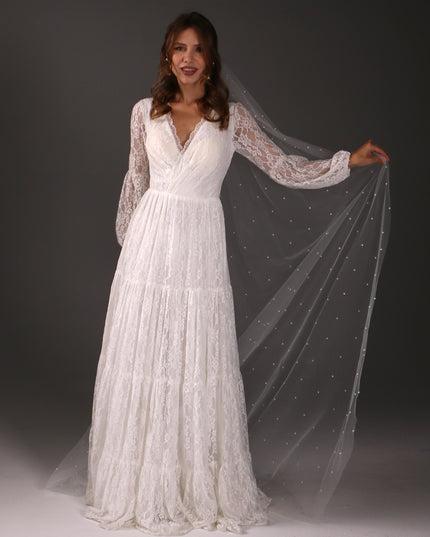 Single Tier Pearl Bridal Veil – Soft Tulle Wedding Veil with Pearls