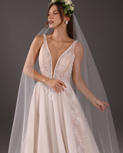 Simple Boho Wedding Veil: Sheer Tulle Bridal Veil, Raw Edge