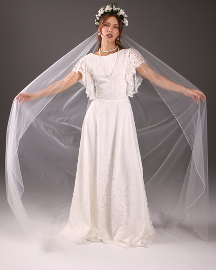 Light Ivory Chapel Wedding Veil: Soft Tulle, Pencil Edge