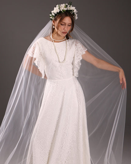 Light Ivory Chapel Wedding Veil: Soft Tulle, Pencil Edge
