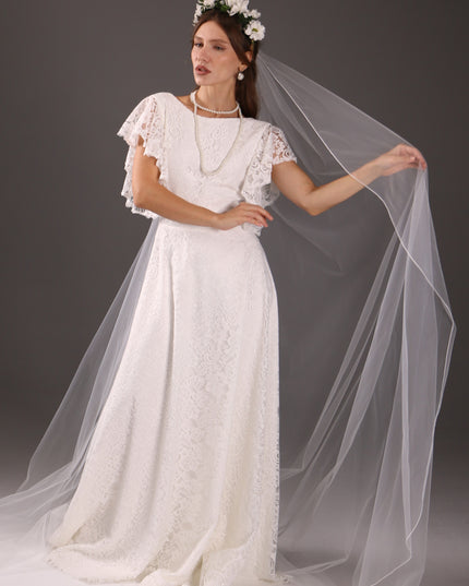 Light Ivory Chapel Wedding Veil: Soft Tulle, Pencil Edge