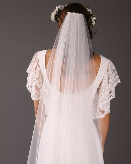 Light Ivory Chapel Wedding Veil: Soft Tulle, Pencil Edge