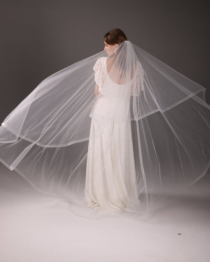 Chapel Wedding Veil Two Tier Horsehair Edge 1 Inch Bridal Veil Soft Tulle 79 Inch Cascade Veil Modern Minimalist Bride