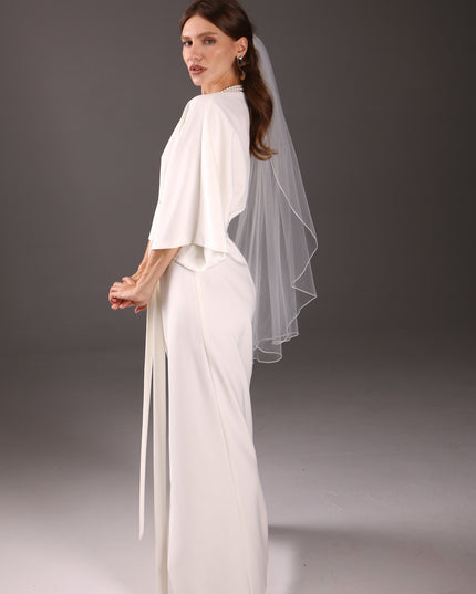 Soft Elegant 1 Layer Wedding Veil – Pencil Edge Floor-Length Cathedral Veil – Light Ivory Sheer